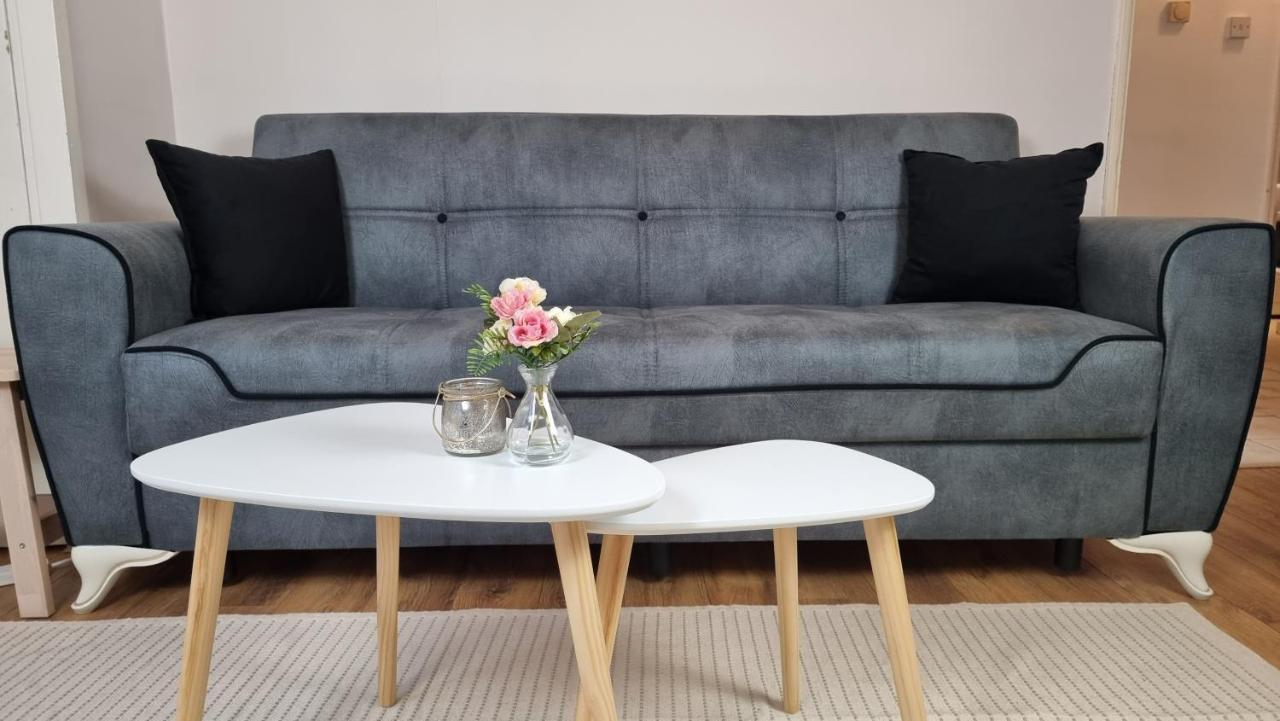 The Pearl Of Greenwich - Two Bedroom Flat Next To Cutty Sark London Bagian luar foto