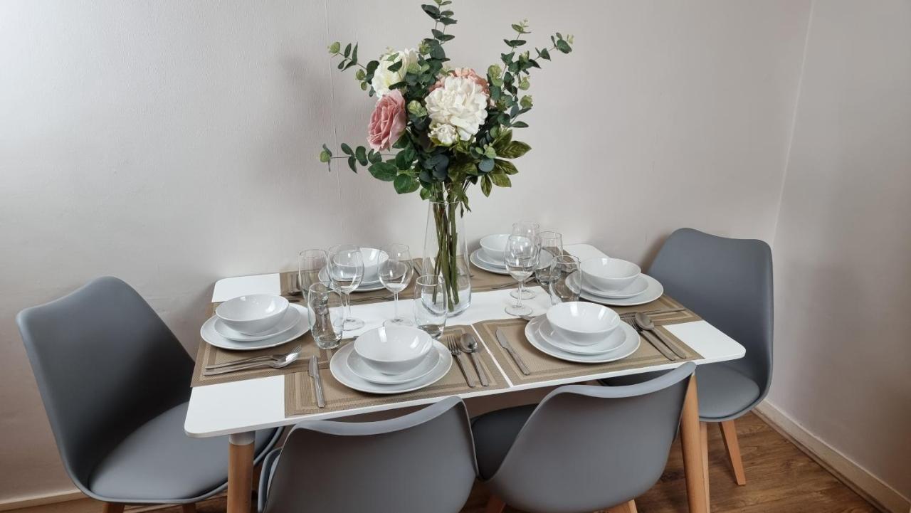 The Pearl Of Greenwich - Two Bedroom Flat Next To Cutty Sark London Bagian luar foto