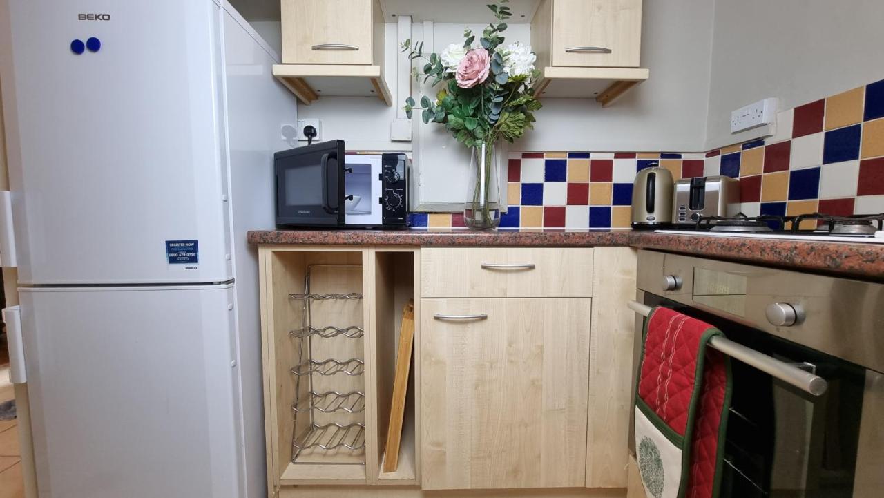 The Pearl Of Greenwich - Two Bedroom Flat Next To Cutty Sark London Bagian luar foto